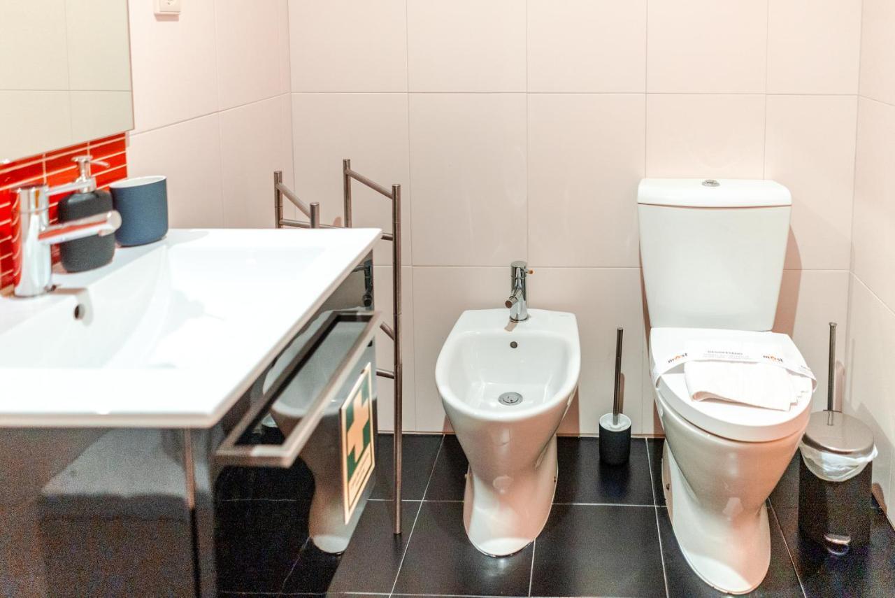 Cozy Studio In The Heart Of Lapa - 5Min Walk To Metro! Porto Zewnętrze zdjęcie